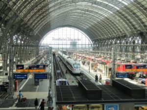 inside-the-frankfurt-central-station-04191448802630f7